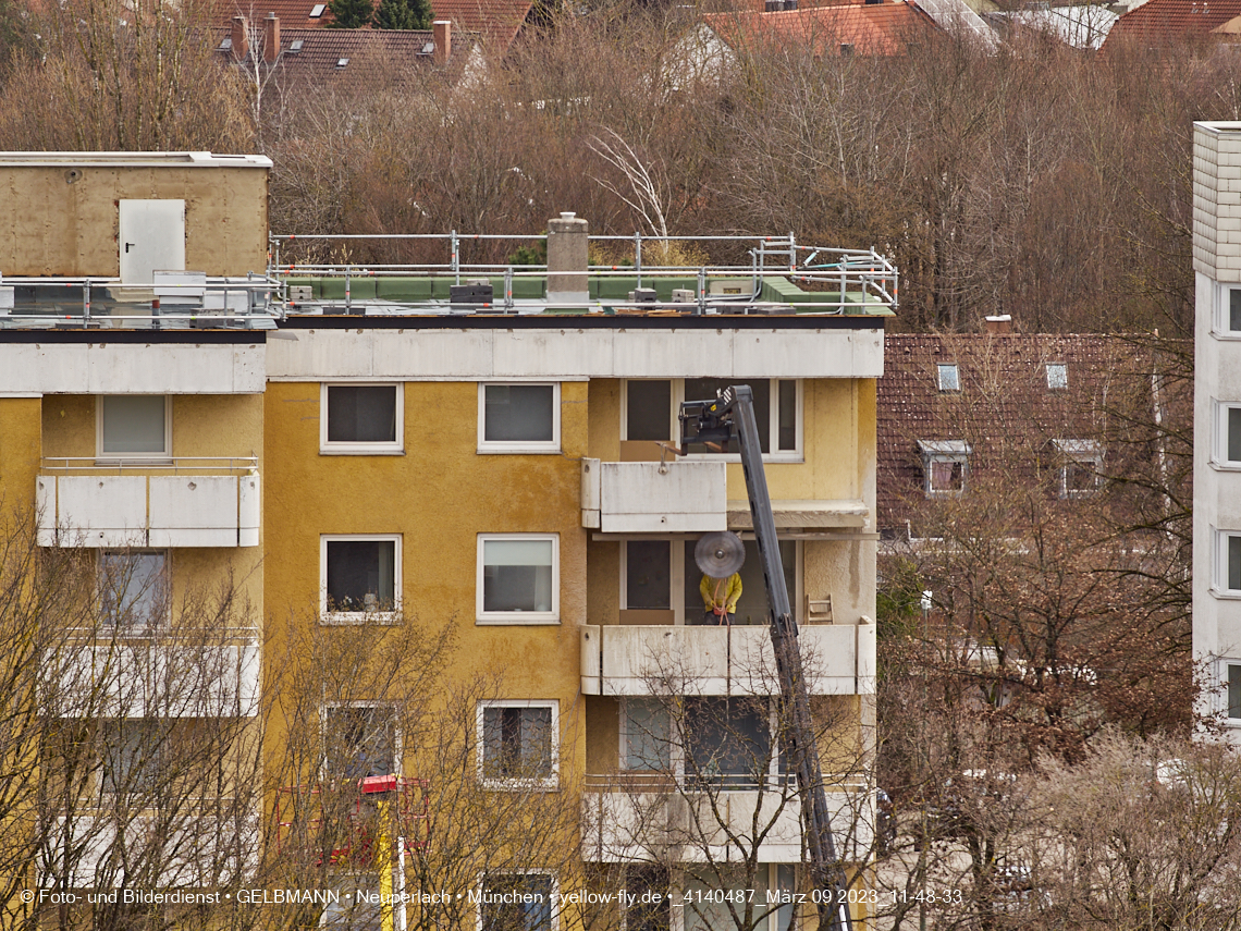 09.03.2023 - Fassadensanierung und Balkonentfernung am Karl-Marx-Ring 57c
